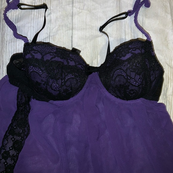 Size small never worn Lingerie - Picture 2 of 3
